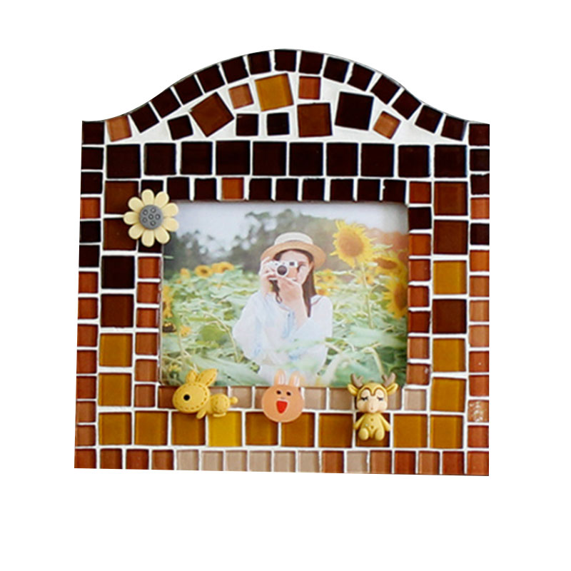 Ins Wood Mosaic DIY Photo Frame, souvenir de décoration de la maison en céramique, kits d'artisanat familial, design et forme modernes, avec patch de fleurs, best-seller